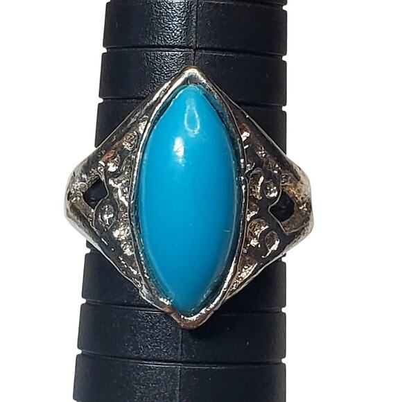 Silver Tone Ring Sz 10 Unsigned Light Blue Cabochon Chunky - Picture 1 of 5